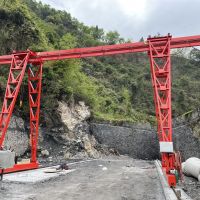 湖北省宜昌市龍門吊，行吊，門式起重機
