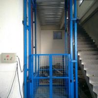 沈陽液壓升降機(jī)，升降貨梯制作